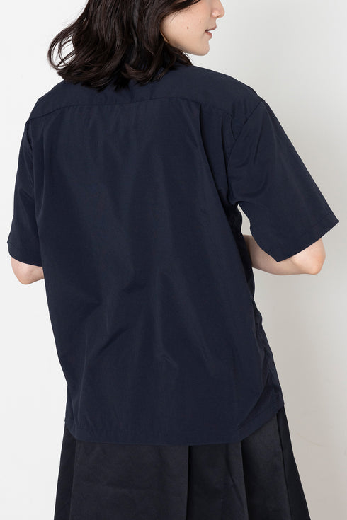 ライトウェイトサマーシャツ