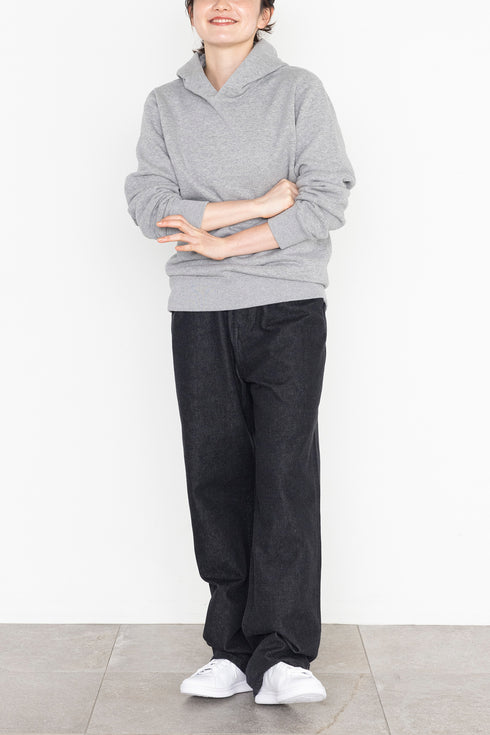 【在庫限り】プルオーバーフーディー【返品不可】