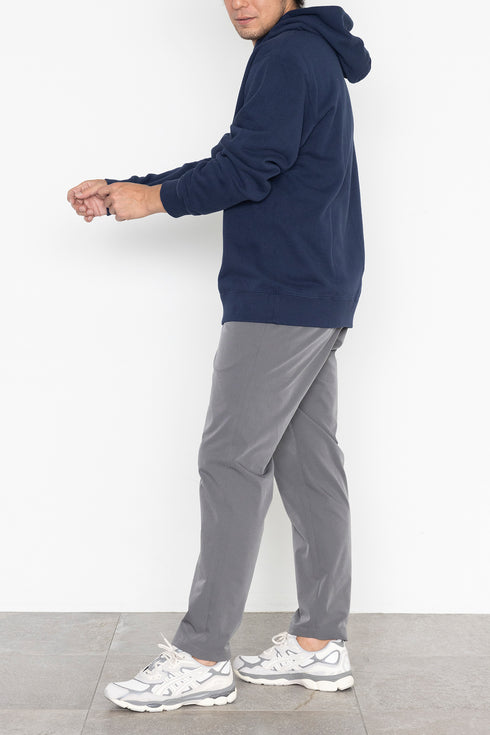 【在庫限り】プルオーバーフーディー【返品不可】