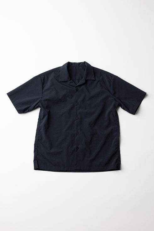 ライトウェイトサマーシャツ