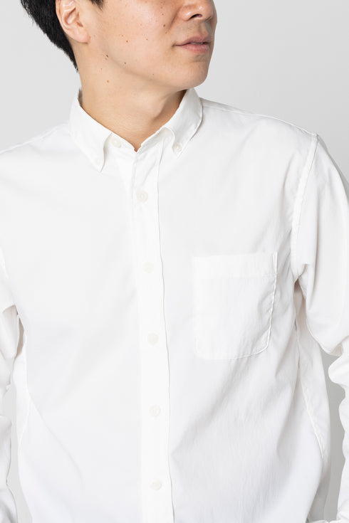 ライトウェイトボタンダウンシャツ