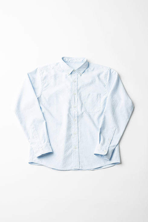 ボタンダウンシャツ