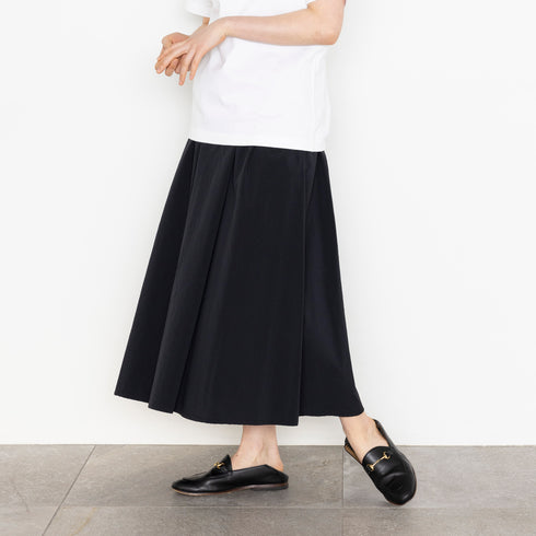 ギャザーマキシスカート