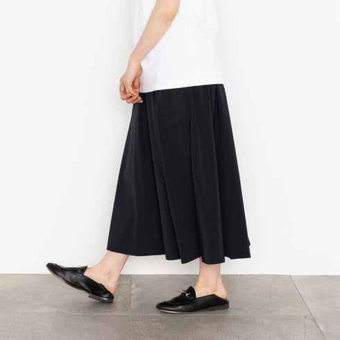 ギャザーマキシスカート