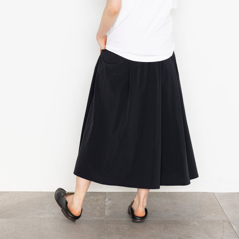 ギャザーマキシスカート