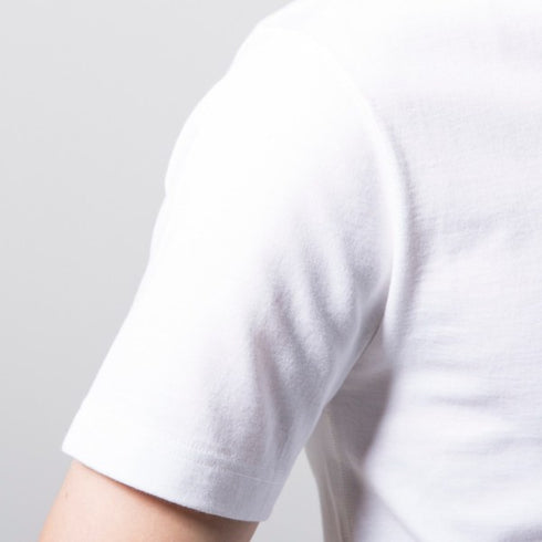 【フリマ商品】VネックTシャツ【返品不可】