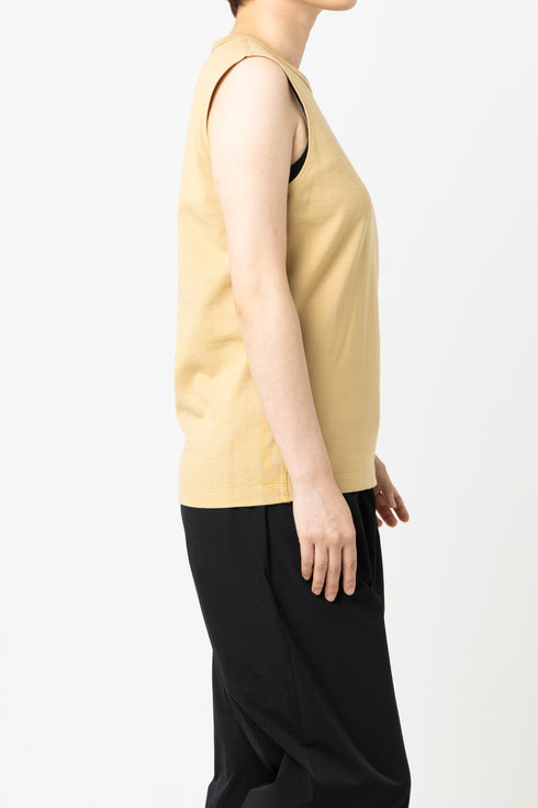 ノースリーブTシャツ