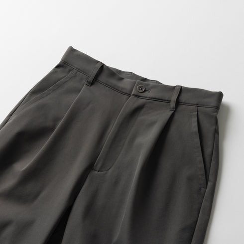 テーパードチノパンツ / ウィメンズ