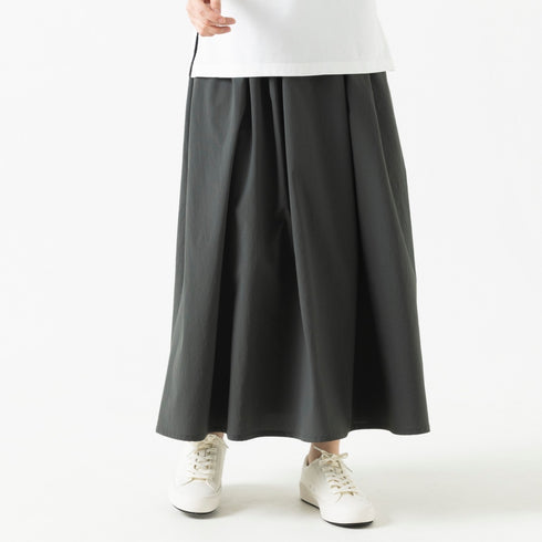 ギャザーマキシスカート